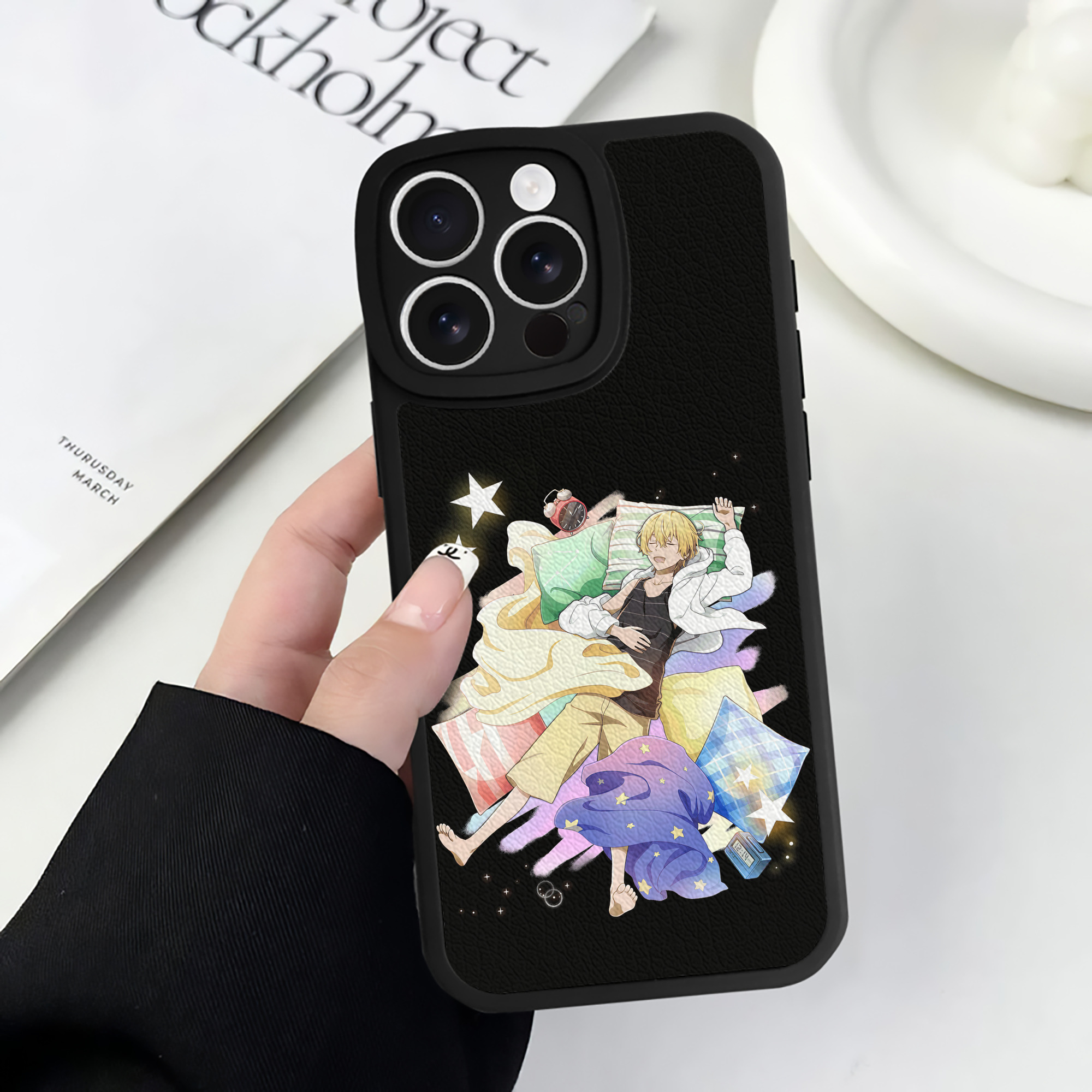 （画像用） 文豪ストレイドッグス Bungo Stray Dogs 【iPhone 16シリーズ対応】シリコンスマホケース（レザー調） 材質：シリコン